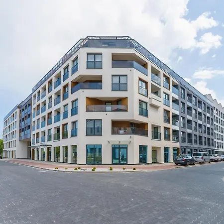 Rent Like Home - Bel Mare 407E
